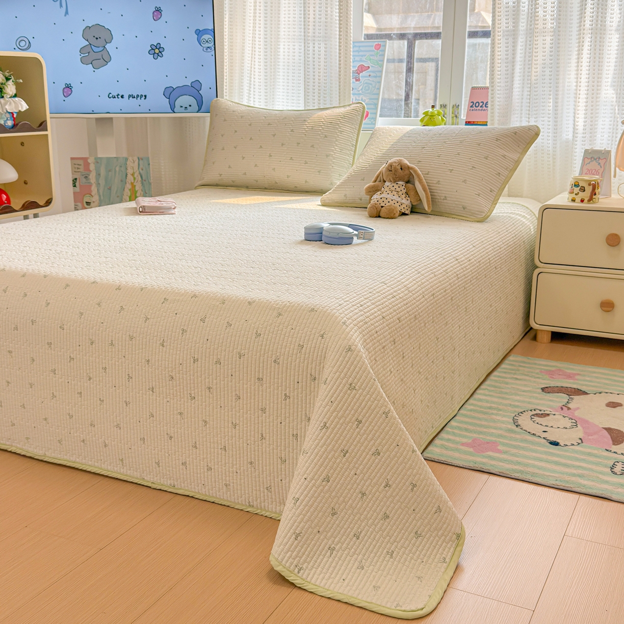 91家纺网 家纺一手货源 找家纺 雅萱家纺 2026新款双面全棉砂洗印花床盖三件套 绿格蝴蝶结