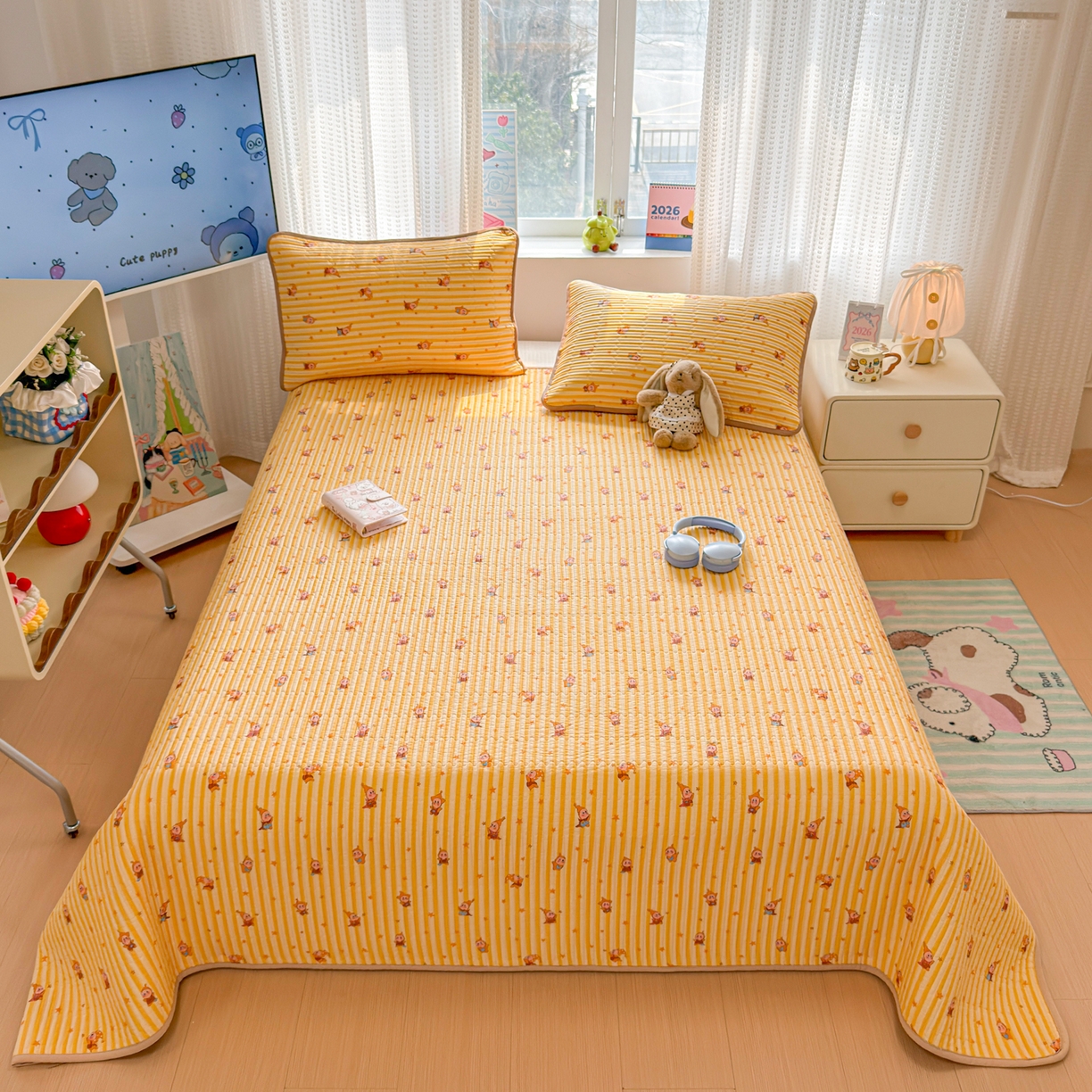 91家纺网 家纺一手货源 找家纺 雅萱家纺 2026新款双面全棉砂洗印花床盖三件套 魔法星人