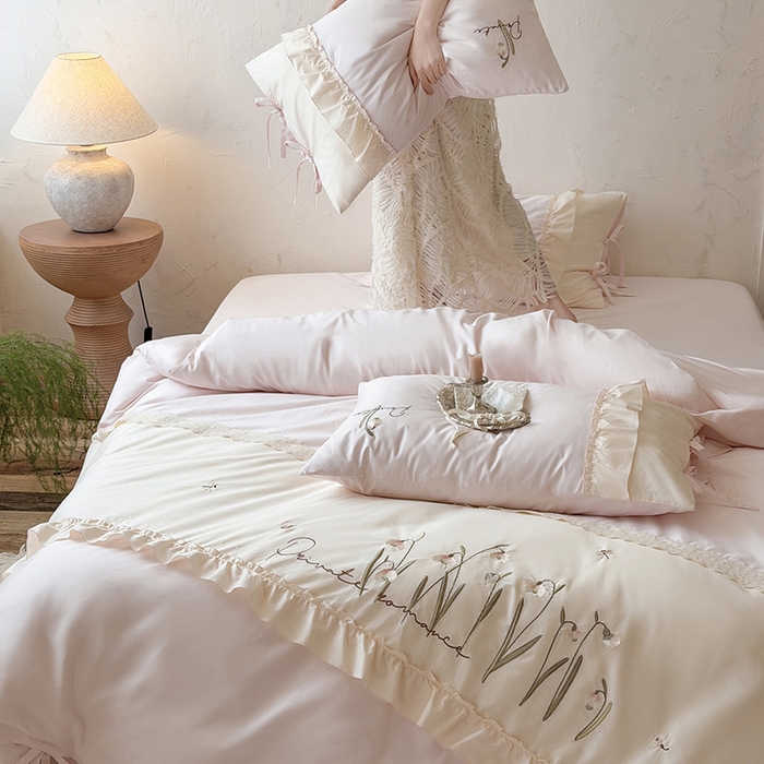 91家纺网 家纺一手货源 找家纺 （总）艾唯希家纺 2026新款全棉纯棉公主风花边刺绣工艺四件套纯棉-安娜公主系列