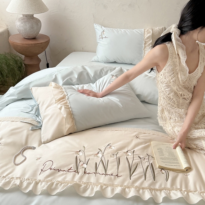 91家纺网 家纺一手货源 找家纺 艾唯希家纺 2026新款全棉纯棉公主风花边刺绣工艺四件套纯棉-安娜公主系列 安娜公主-蓝