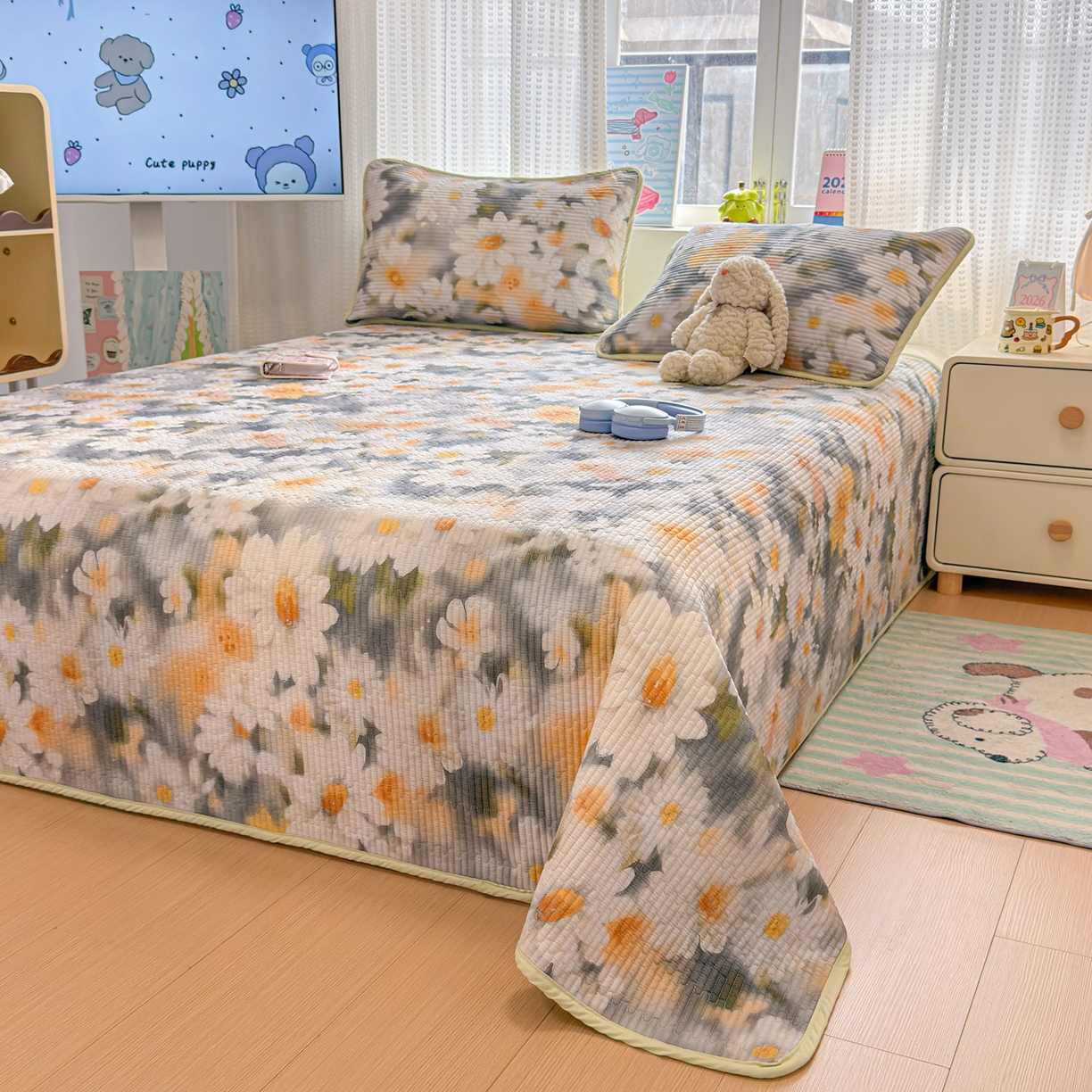 91家纺网 家纺一手货源 找家纺 雅萱家纺 2026新款双面全棉砂洗印花床盖三件套 墨染秋菊