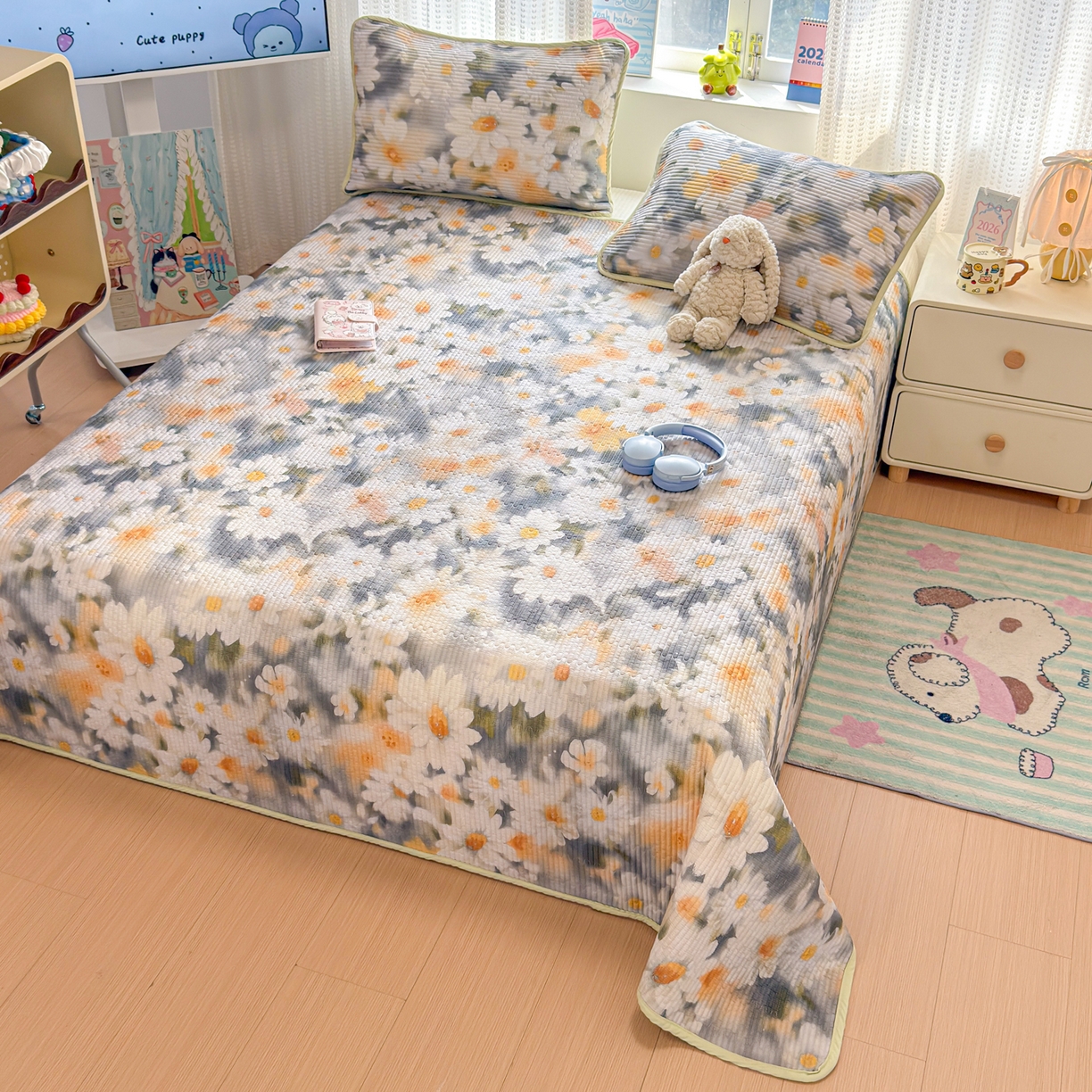 91家纺网 家纺一手货源 找家纺 雅萱家纺 2026新款双面全棉砂洗印花床盖三件套 墨染秋菊