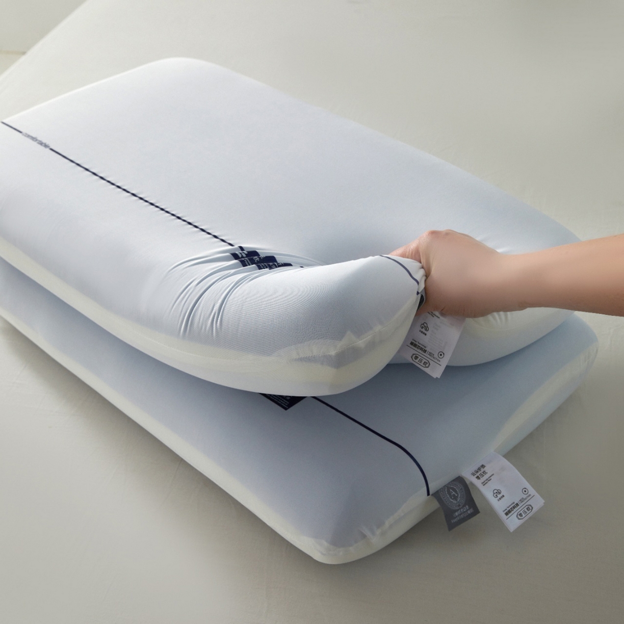 （总）全美家居 2026新款酒店同款深睡零压慢回弹记忆枕蓝白双芯3芯3层枕头枕芯