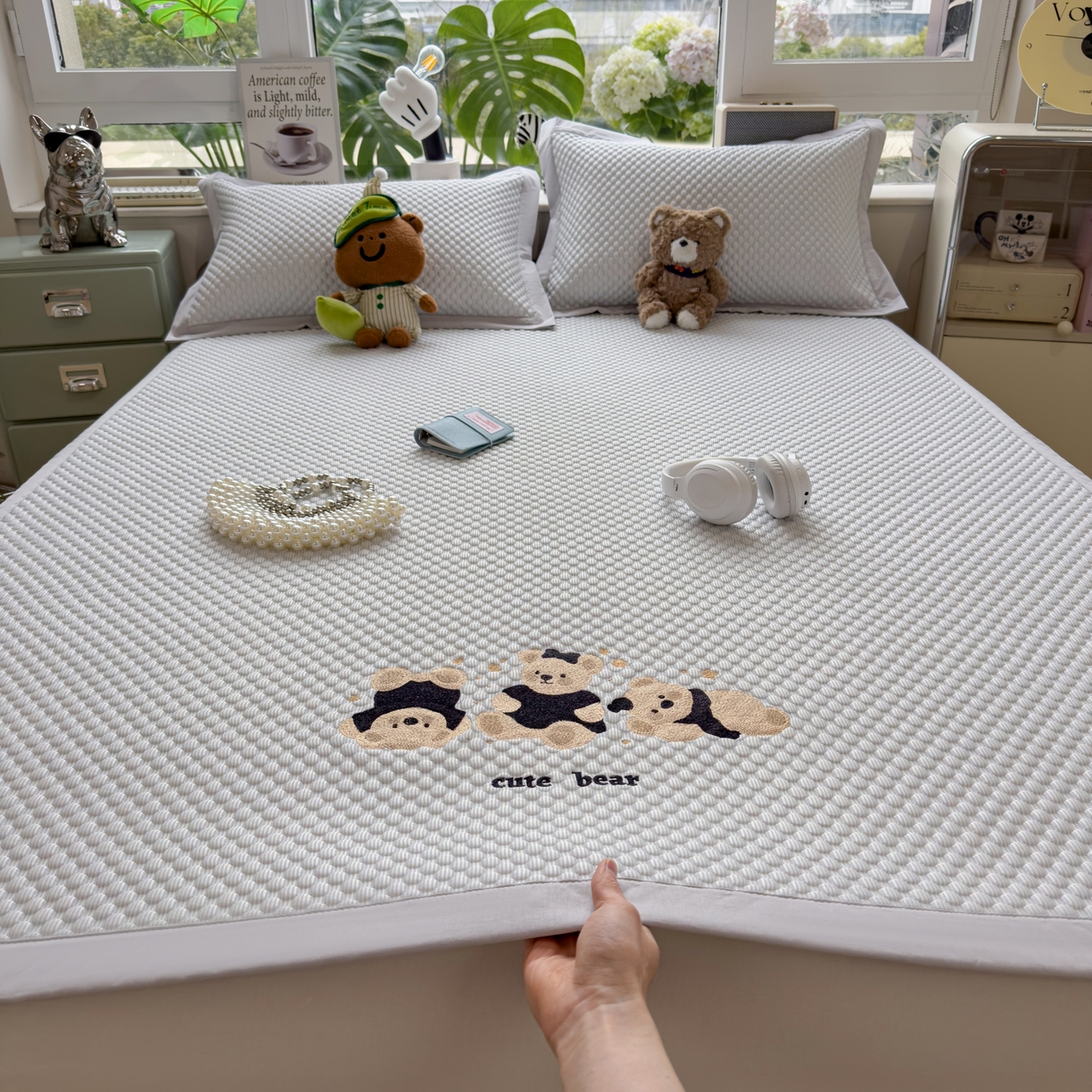 91家纺网 家纺一手货源 找家纺 （总）孩子王家纺 2026新款A类卡通3D冰豆豆凉席三件套凉感值过0.21夏天刺绣冰丝席可机洗儿童