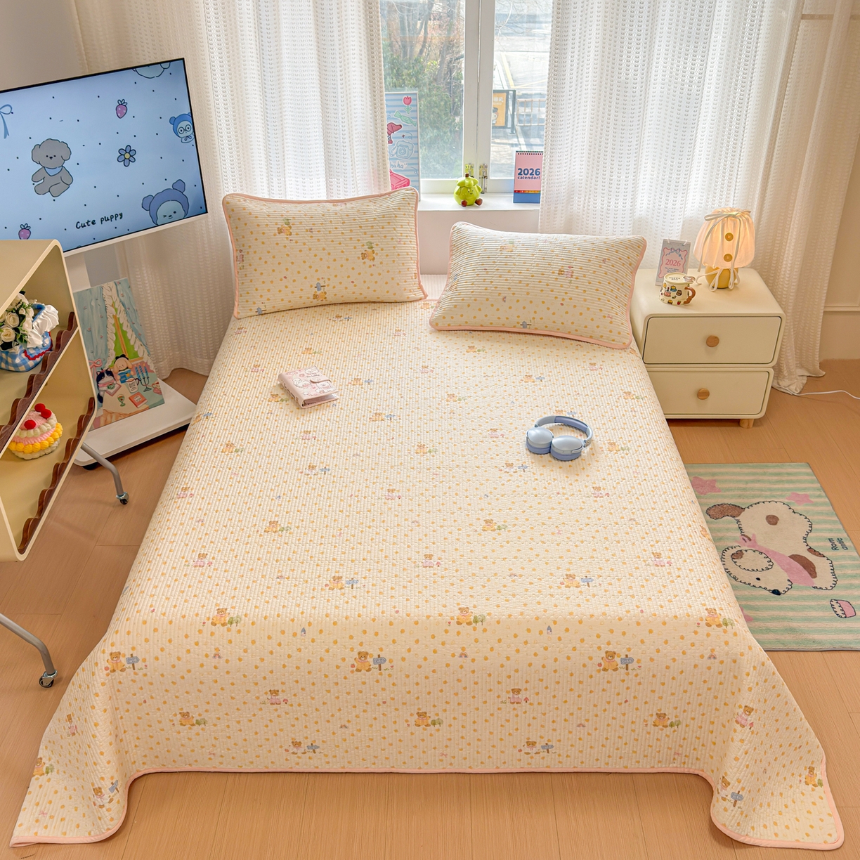 91家纺网 家纺一手货源 找家纺 雅萱家纺 2026新款双面全棉砂洗印花床盖三件套 甜桔