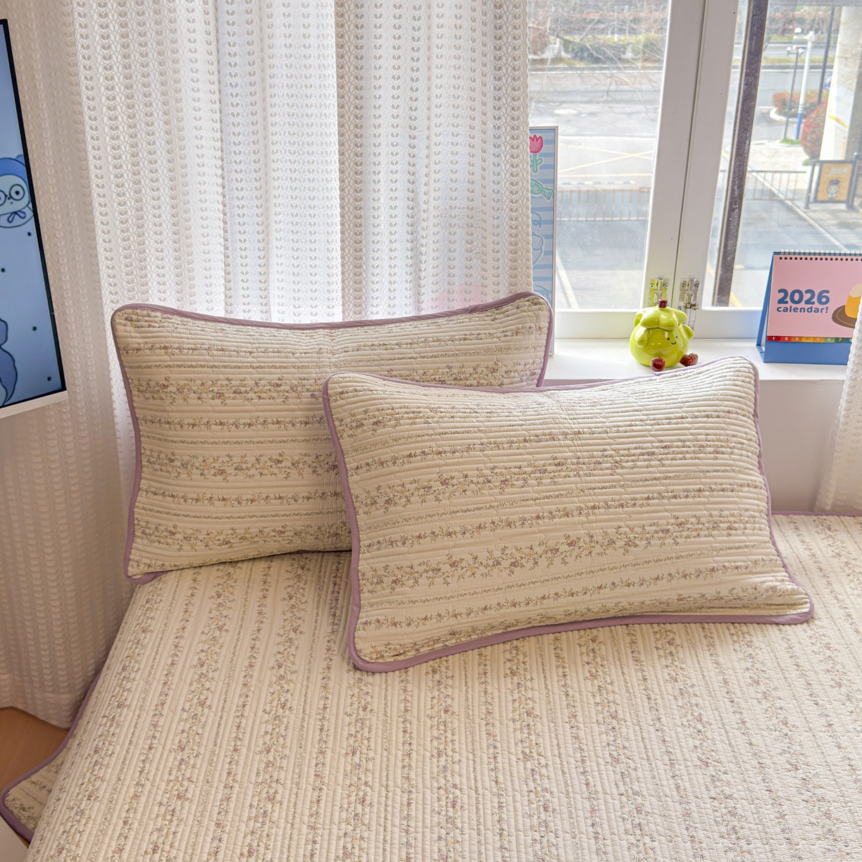 91家纺网 家纺一手货源 找家纺 雅萱家纺 2026新款双面全棉砂洗印花床盖三件套 紫蔷薇花园