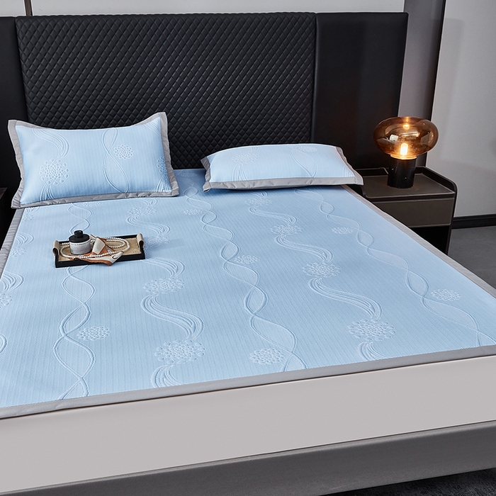 91家纺网 家纺一手货源 找家纺 库里梦家纺 2026新款轻奢高克重复合PE高分子凉席床笠三件套-芳菲 芳菲-蓝色床席款