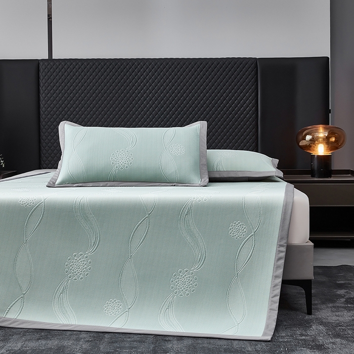 91家纺网 家纺一手货源 找家纺 库里梦家纺 2026新款轻奢高克重复合PE高分子凉席床笠三件套-芳菲 芳菲-绿色床席款