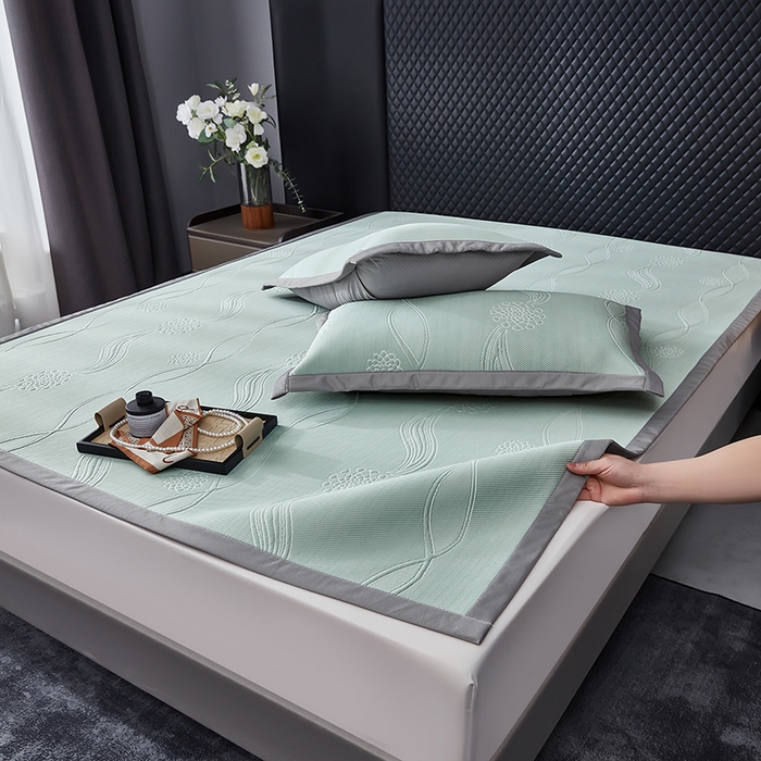 91家纺网 家纺一手货源 找家纺 库里梦家纺 2026新款轻奢高克重复合PE高分子凉席床笠三件套-芳菲 芳菲-绿色床席款