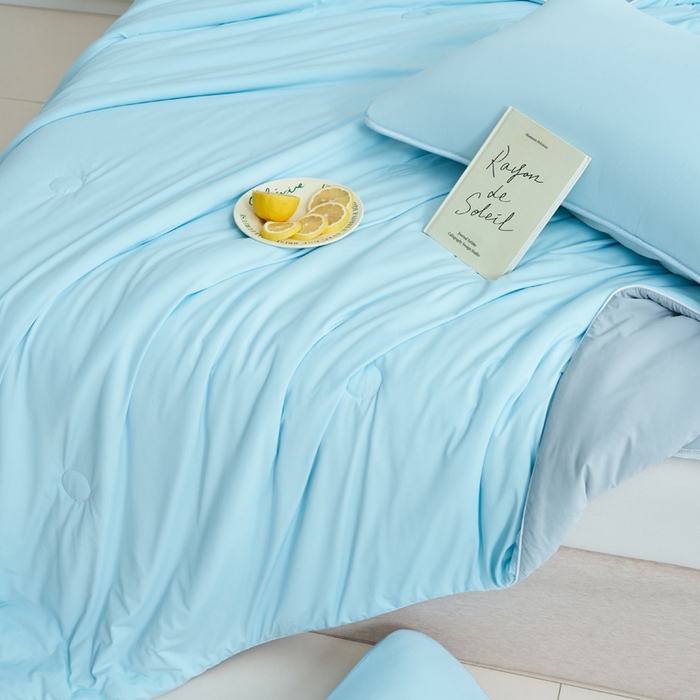 91家纺网 家纺一手货源 找家纺 晨曦家纺 2026新款凉感丝清凉大豆夏被夏凉被空调被凉席四件套-熊猫冻冻被 冻冻被-雾蓝灰