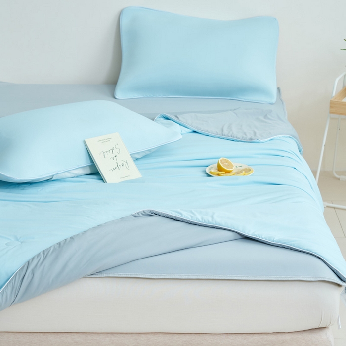 91家纺网 家纺一手货源 找家纺 晨曦家纺 2026新款凉感丝清凉大豆夏被夏凉被空调被凉席四件套-熊猫冻冻被 冻冻被-雾蓝灰