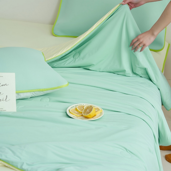 91家纺网 家纺一手货源 找家纺 晨曦家纺 2026新款凉感丝清凉大豆夏被夏凉被空调被凉席四件套-熊猫冻冻被 冻冻被-浅绿拼奶黄