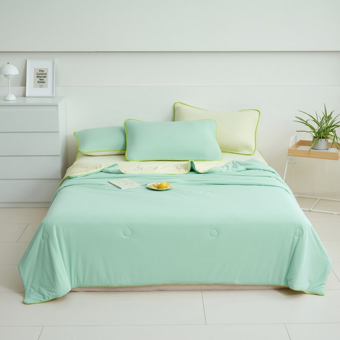 91家纺网 家纺一手货源 找家纺 晨曦家纺 2026新款凉感丝清凉大豆夏被夏凉被空调被凉席四件套-熊猫冻冻被 冻冻被-浅绿拼奶黄