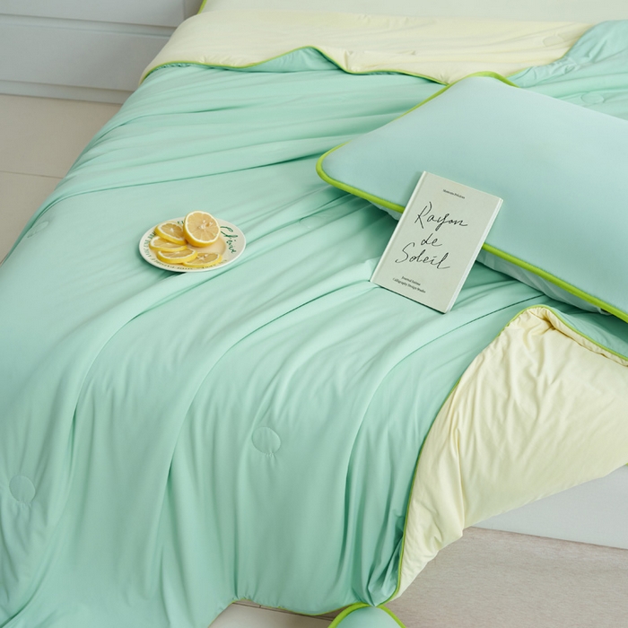 91家纺网 家纺一手货源 找家纺 晨曦家纺 2026新款凉感丝清凉大豆夏被夏凉被空调被凉席四件套-熊猫冻冻被 冻冻被-浅绿拼奶黄