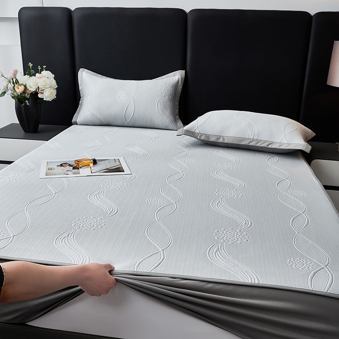 91家纺网 家纺一手货源 找家纺 库里梦家纺 2026新款轻奢高克重复合PE高分子凉席床笠三件套-芳菲 芳菲-灰色床笠款