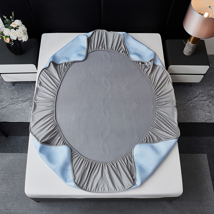 91家纺网 家纺一手货源 找家纺 库里梦家纺 2026新款轻奢高克重复合PE高分子凉席床笠三件套-芳菲 芳菲-蓝色床笠款