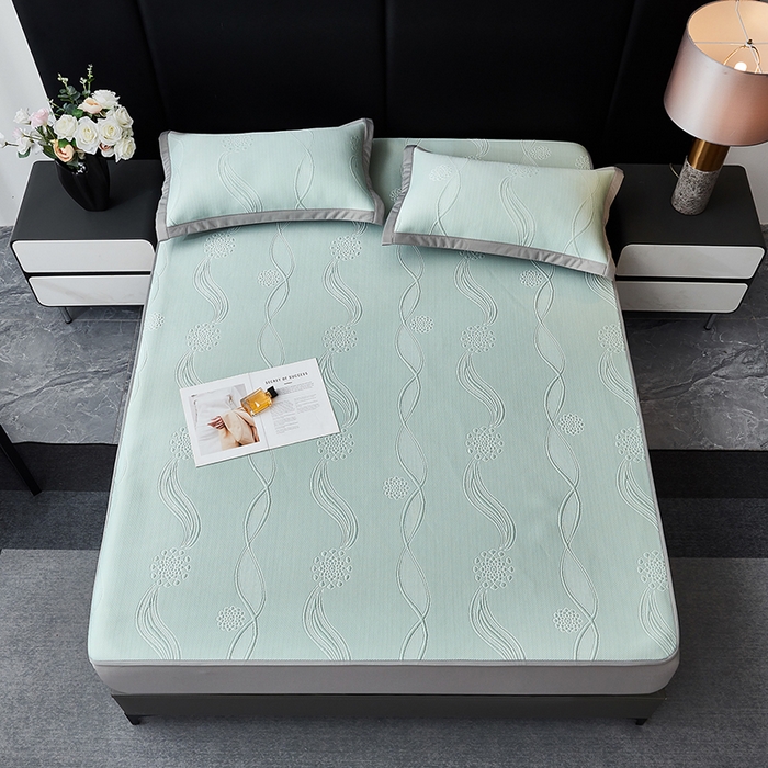 91家纺网 家纺一手货源 找家纺 库里梦家纺 2026新款轻奢高克重复合PE高分子凉席床笠三件套-芳菲 芳菲-绿色床笠款