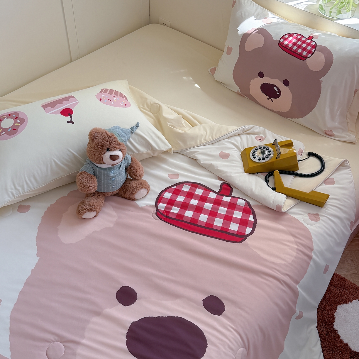 91家纺网 家纺一手货源 找家纺 TT.one 塔塔家居 2026新款A类凉感大版数码印花夏被夏凉被空调被四件套 栗子小熊