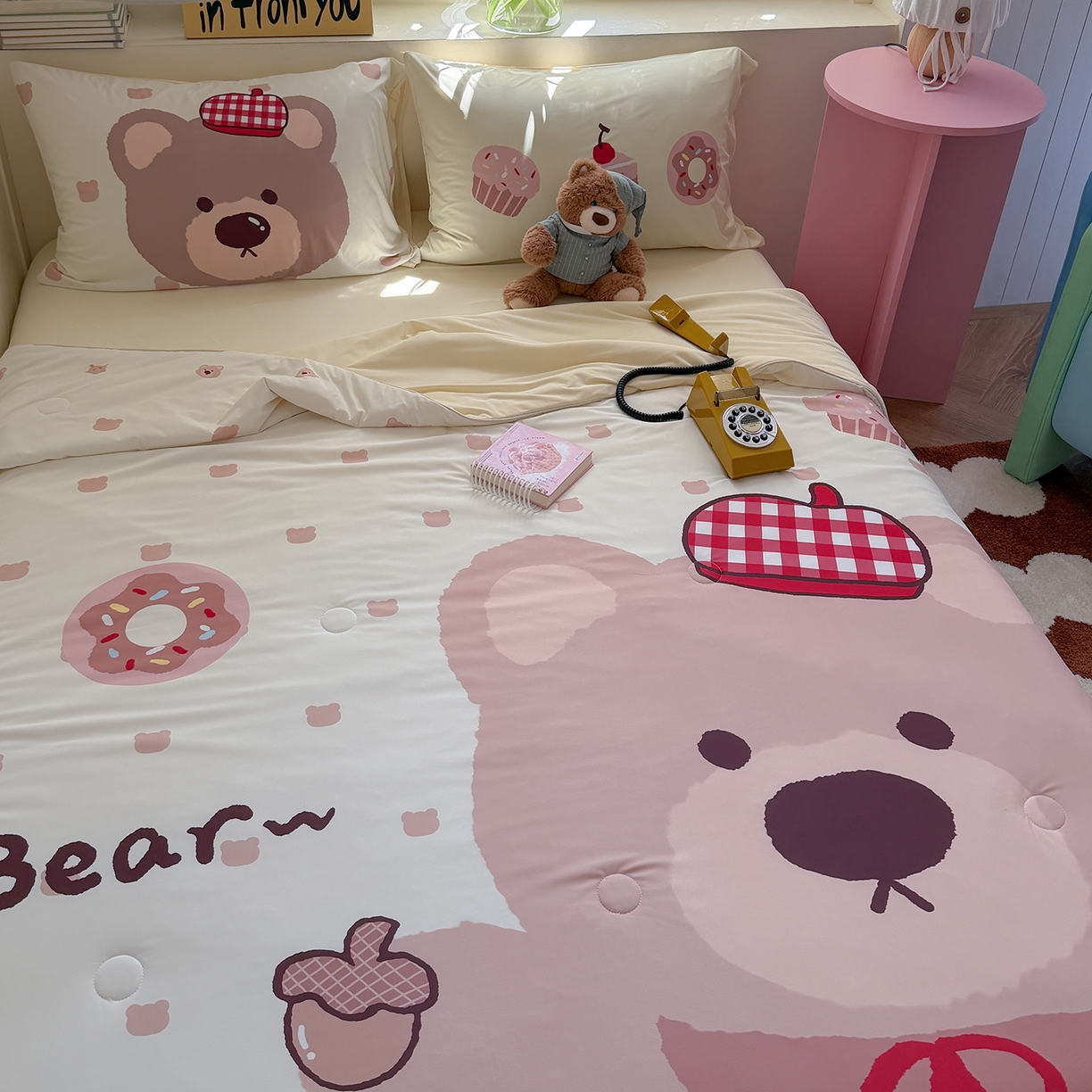 91家纺网 家纺一手货源 找家纺 TT.one 塔塔家居 2026新款A类凉感大版数码印花夏被夏凉被空调被四件套 栗子小熊