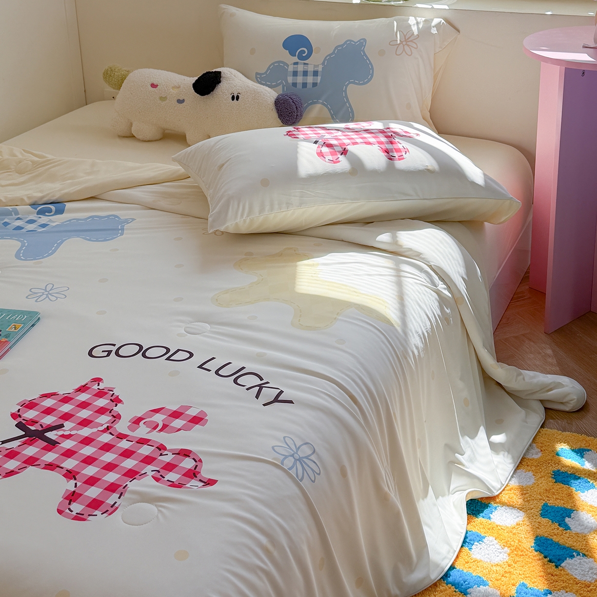 91家纺网 家纺一手货源 找家纺 TT.one 塔塔家居 2026新款A类凉感大版数码印花夏被夏凉被空调被四件套 马上幸运