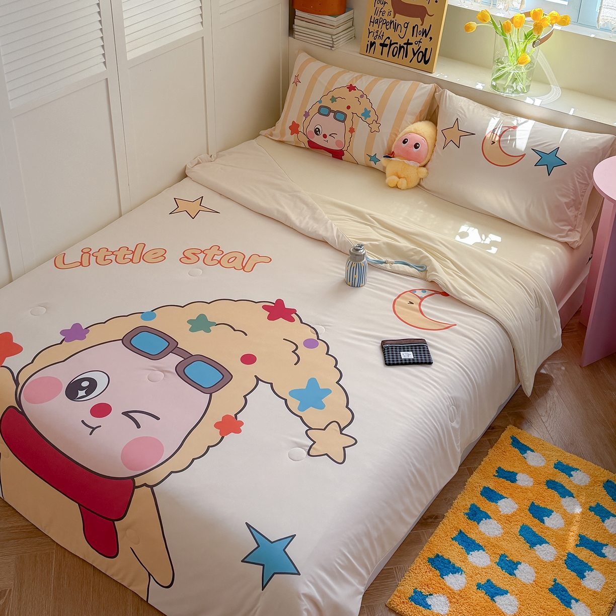 91家纺网 家纺一手货源 找家纺 TT.one 塔塔家居 2026新款A类凉感大版数码印花夏被夏凉被空调被四件套 星星宝贝