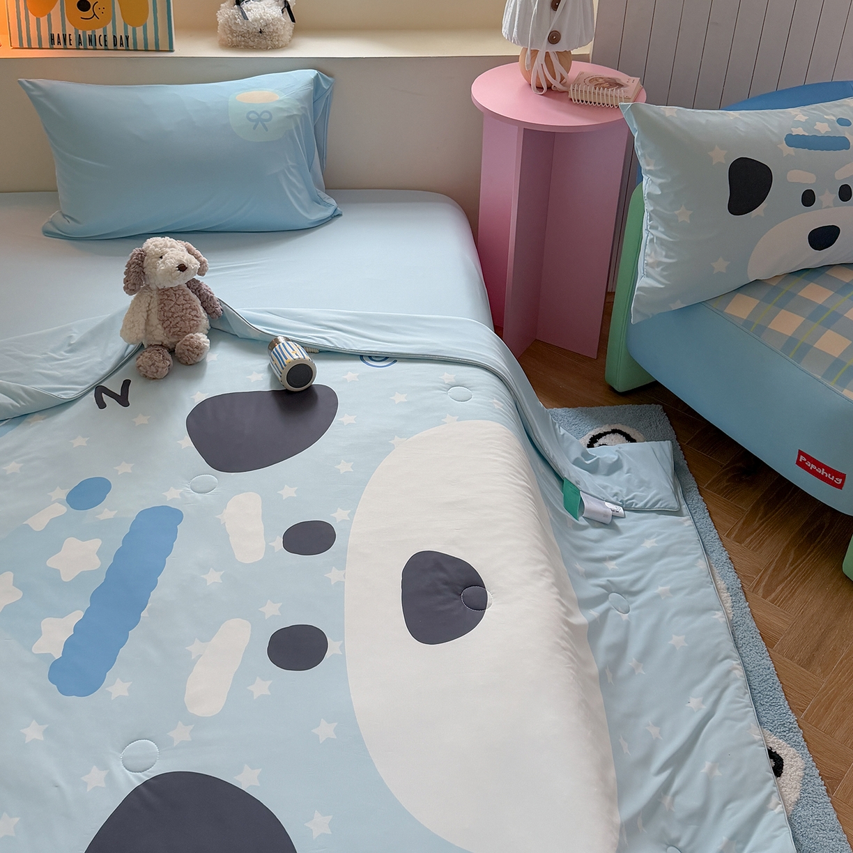 91家纺网 家纺一手货源 找家纺 TT.one 塔塔家居 2026新款A类凉感大版数码印花夏被夏凉被空调被四件套 卷卷狗