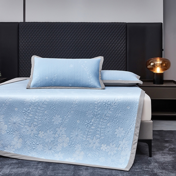 91家纺网 家纺一手货源 找家纺 （总）库里梦家纺 2026新款轻奢高克重复合PE高分子凉席床笠三件套-简卉