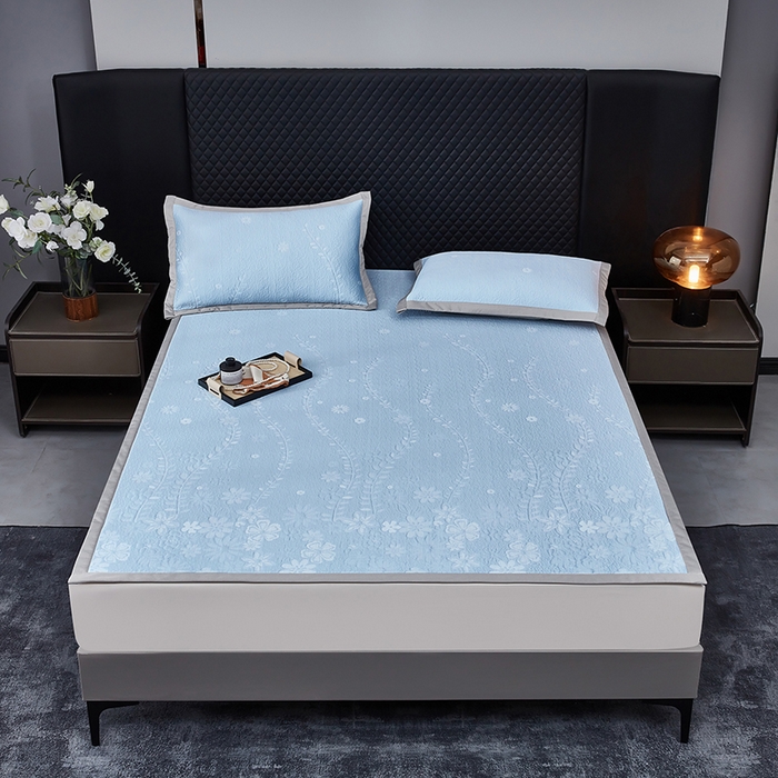 91家纺网 家纺一手货源 找家纺 （总）库里梦家纺 2026新款轻奢高克重复合PE高分子凉席床笠三件套-简卉