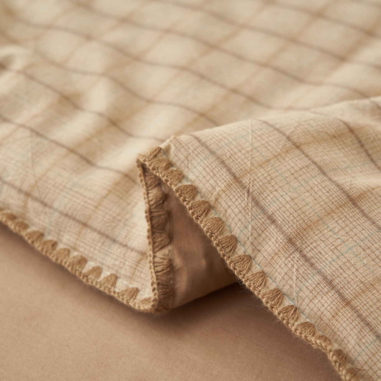 91家纺网 家纺一手货源 找家纺 晨曦家纺 2026新款INS博主风A类全棉色织水洗棉格子夏凉被棉花被夏被空调被四件套 追觅-咖格