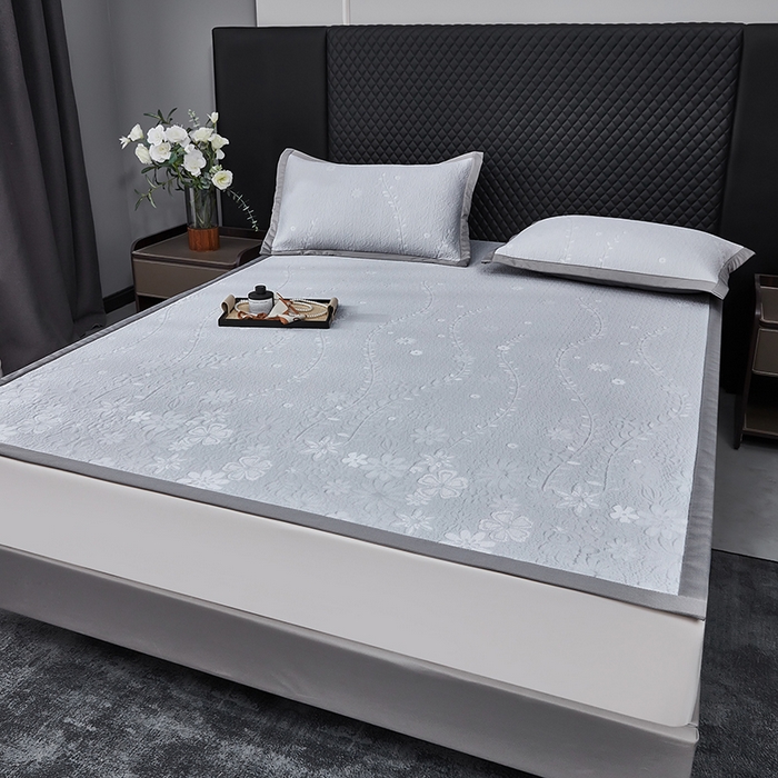 91家纺网 家纺一手货源 找家纺 库里梦家纺 2026新款轻奢高克重复合PE高分子凉席床笠三件套-简卉 简卉-灰色床席款