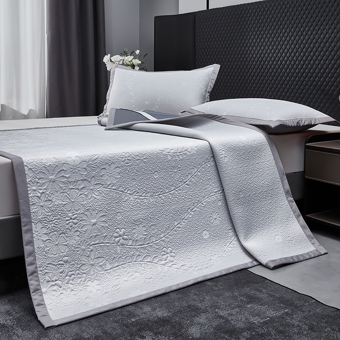 91家纺网 家纺一手货源 找家纺 库里梦家纺 2026新款轻奢高克重复合PE高分子凉席床笠三件套-简卉 简卉-灰色床席款