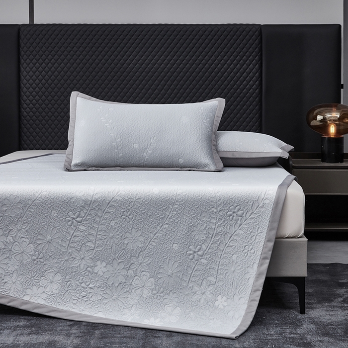 91家纺网 家纺一手货源 找家纺 库里梦家纺 2026新款轻奢高克重复合PE高分子凉席床笠三件套-简卉 简卉-灰色床席款