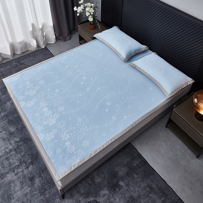 91家纺网 家纺一手货源 找家纺 库里梦家纺 2026新款轻奢高克重复合PE高分子凉席床笠三件套-简卉 简卉-蓝色床席款