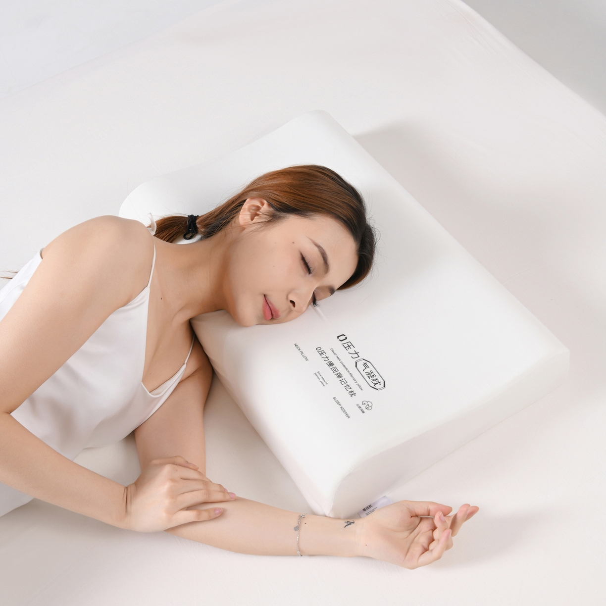 91家纺网 家纺一手货源 找家纺 优芯选 2026新款零压力慢回弹记忆枕深睡记忆棉护颈波浪枕枕头枕芯 零压力慢回弹记忆枕 35*55cm/只