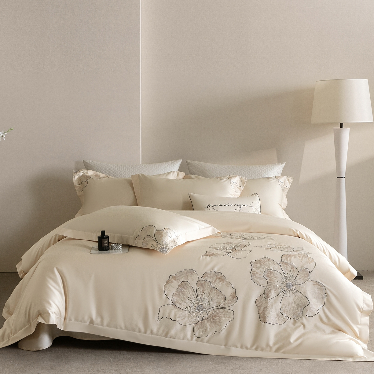 91家纺网 家纺一手货源 找家纺 （总）优悦生活馆 2026新款工艺款全棉新疆长绒棉刺绣四件套-朝露晨风