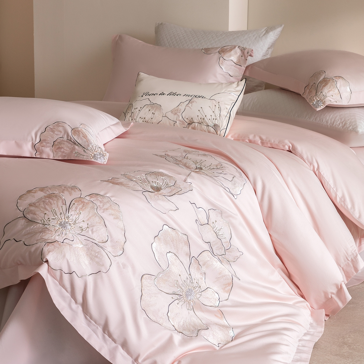 91家纺网 家纺一手货源 找家纺 （总）优悦生活馆 2026新款工艺款全棉新疆长绒棉刺绣四件套-朝露晨风