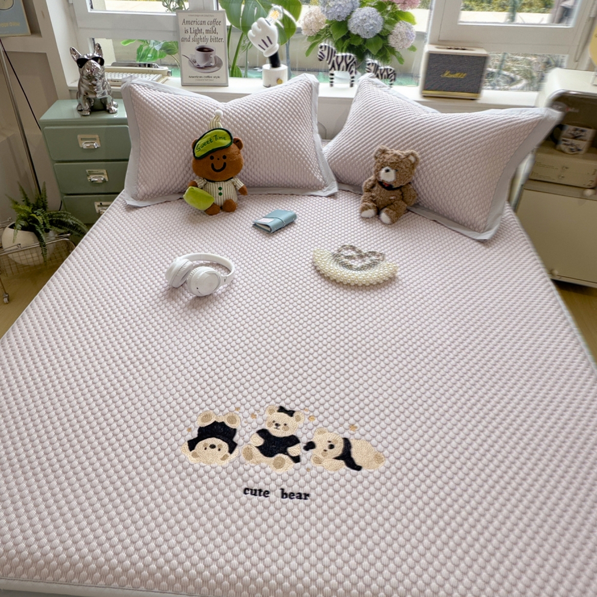 91家纺网 家纺一手货源 找家纺 孩子王家纺 2026新款A类卡通3D冰豆豆凉席三件套凉感值过0.21夏天刺绣冰丝席可机洗儿童 冰晶紫-床笠款