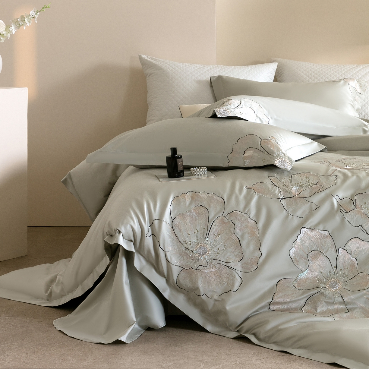 91家纺网 家纺一手货源 找家纺 优悦生活馆 2026新款工艺款全棉新疆长绒棉刺绣四件套-朝露晨风 朝露晨风-绿