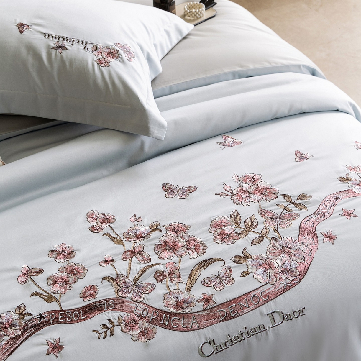 91家纺网 家纺一手货源 找家纺 优悦生活馆 2026新款高密亲肤全棉新疆长绒棉刺绣四件套-流萤花畔 流萤花畔-蓝