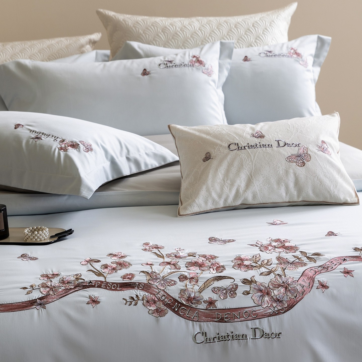 91家纺网 家纺一手货源 找家纺 优悦生活馆 2026新款高密亲肤全棉新疆长绒棉刺绣四件套-流萤花畔 流萤花畔-蓝