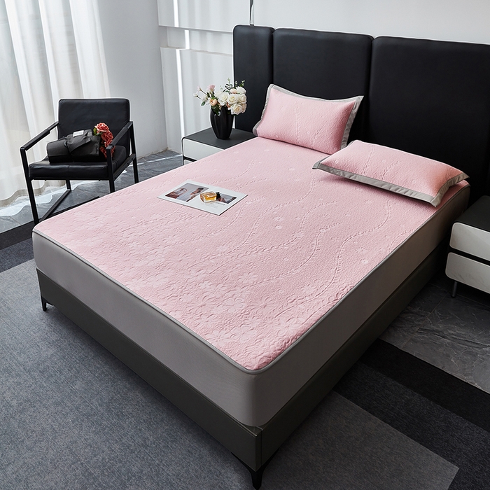 91家纺网 家纺一手货源 找家纺 库里梦家纺 2026新款轻奢高克重复合PE高分子凉席床笠三件套-简卉 简卉-粉色床笠款