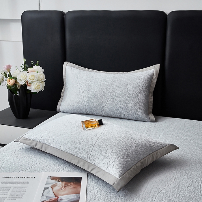 91家纺网 家纺一手货源 找家纺 库里梦家纺 2026新款轻奢高克重复合PE高分子凉席床笠三件套-简卉 简卉-灰色床笠款