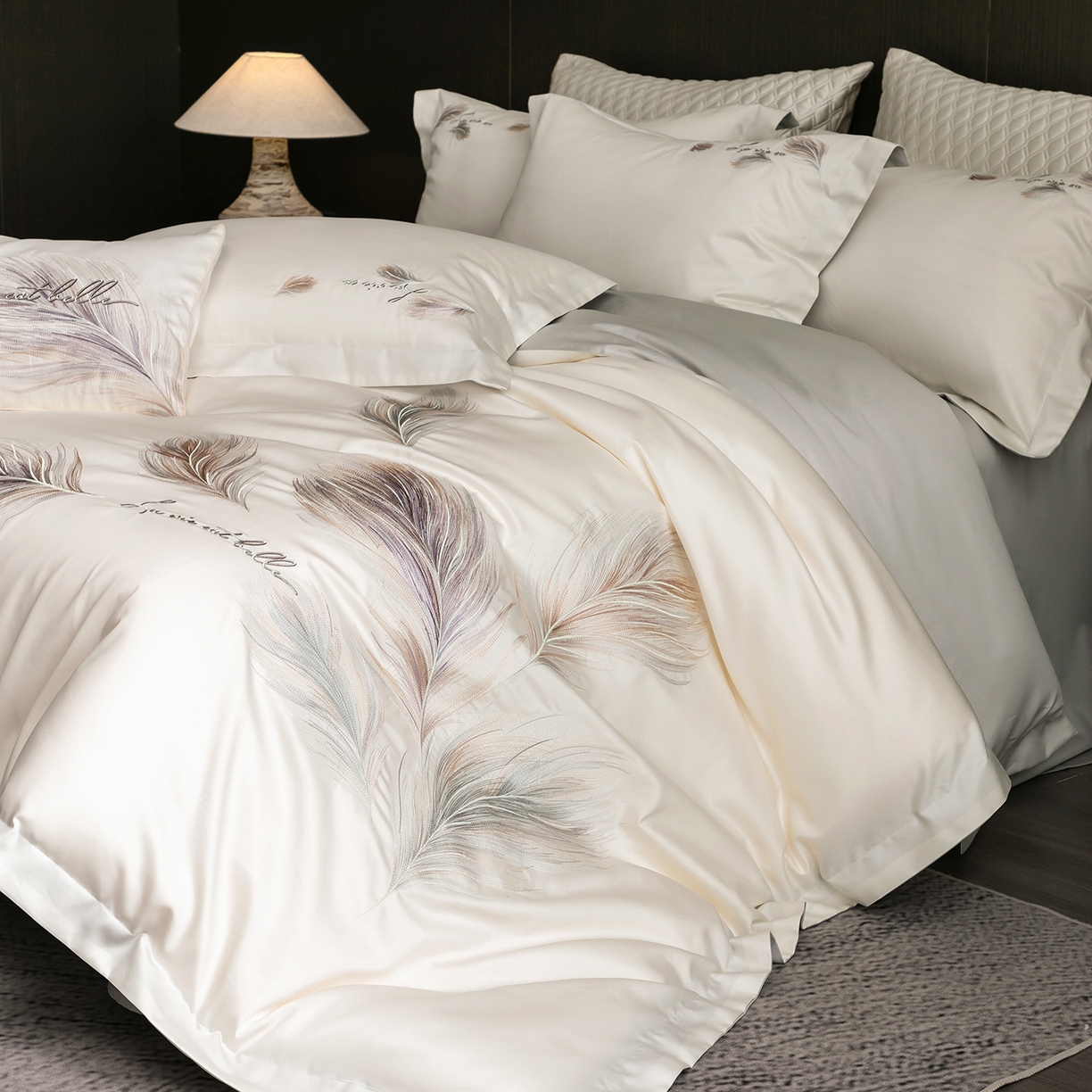 91家纺网 家纺一手货源 找家纺 （总）优悦生活馆 2026新款工艺款全棉新疆长绒棉刺绣四件套-暖雾羽眠