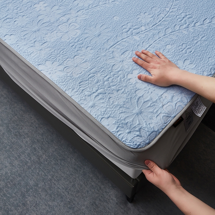 91家纺网 家纺一手货源 找家纺 库里梦家纺 2026新款轻奢高克重复合PE高分子凉席床笠三件套-简卉 简卉-蓝色床笠款