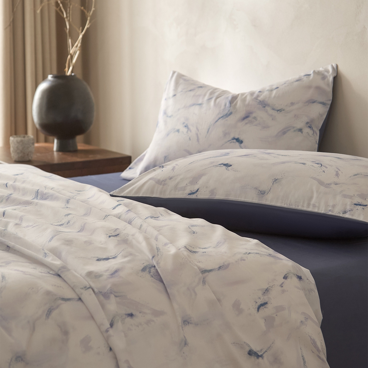 91家纺网 家纺一手货源 找家纺 （总）ONE TWO ONE 121 2026新款专版数码印花100s长绒棉纯棉全棉床上用品四件套-听潮絮语-海蓝