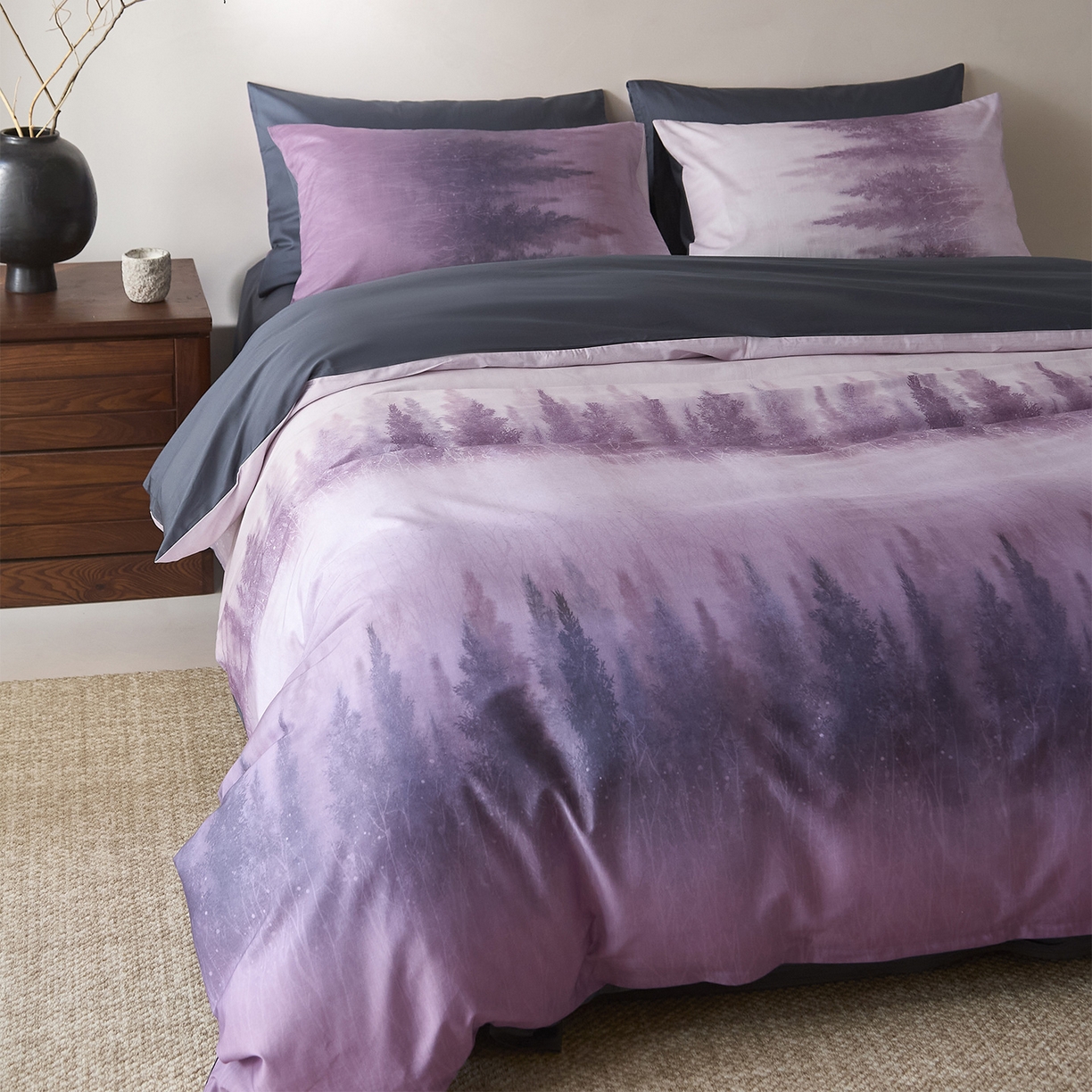 91家纺网 家纺一手货源 找家纺 （总）ONE TWO ONE 121 2026新款专版数码印花100s长绒棉纯棉全棉床上用品四件套-魔法城堡-紫