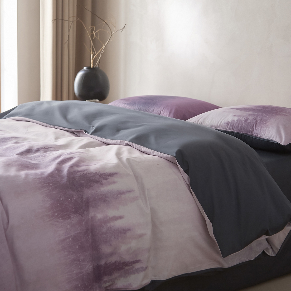 91家纺网 家纺一手货源 找家纺 （总）ONE TWO ONE 121 2026新款专版数码印花100s长绒棉纯棉全棉床上用品四件套-魔法城堡-紫