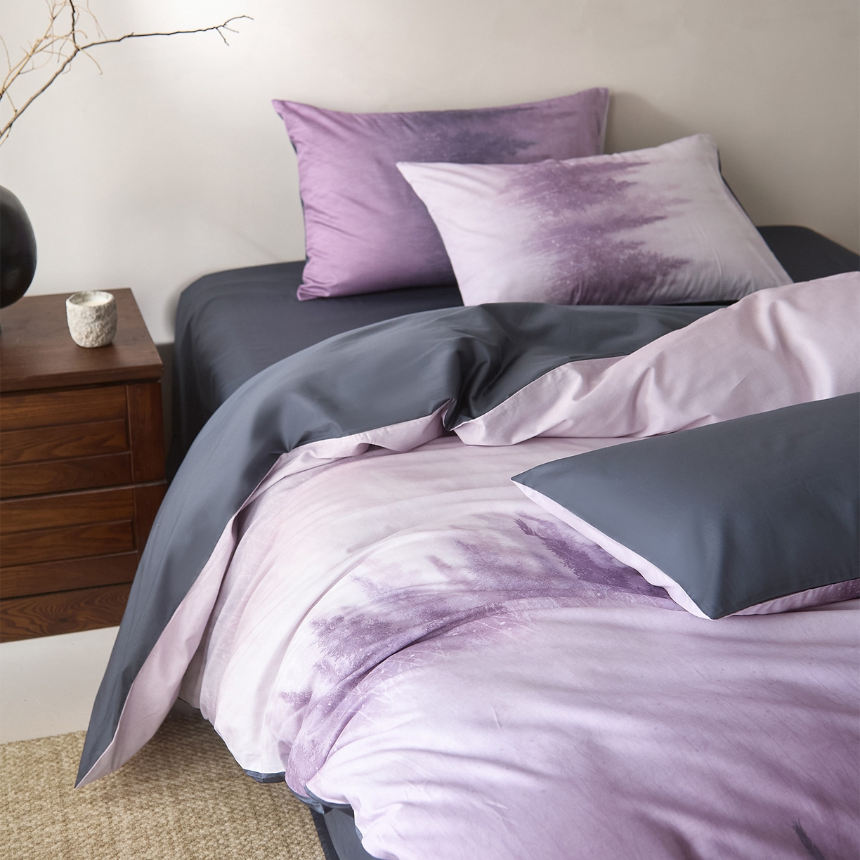 91家纺网 家纺一手货源 找家纺 （总）ONE TWO ONE 121 2026新款专版数码印花100s长绒棉纯棉全棉床上用品四件套-魔法城堡-紫