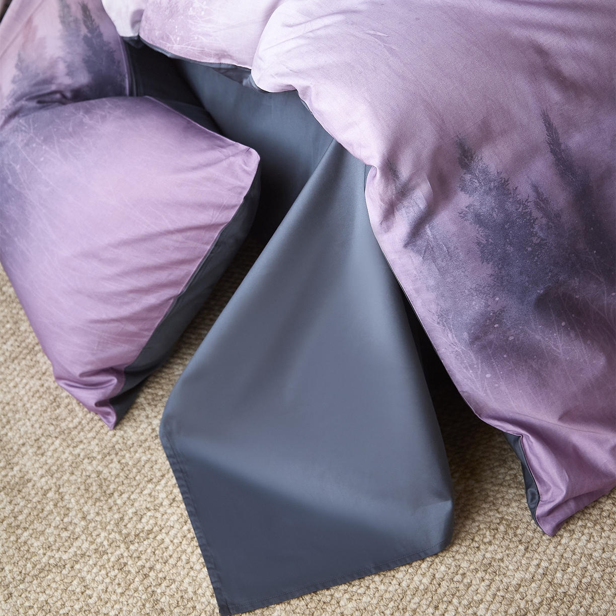 91家纺网 家纺一手货源 找家纺 （总）ONE TWO ONE 121 2026新款专版数码印花100s长绒棉纯棉全棉床上用品四件套-魔法城堡-紫