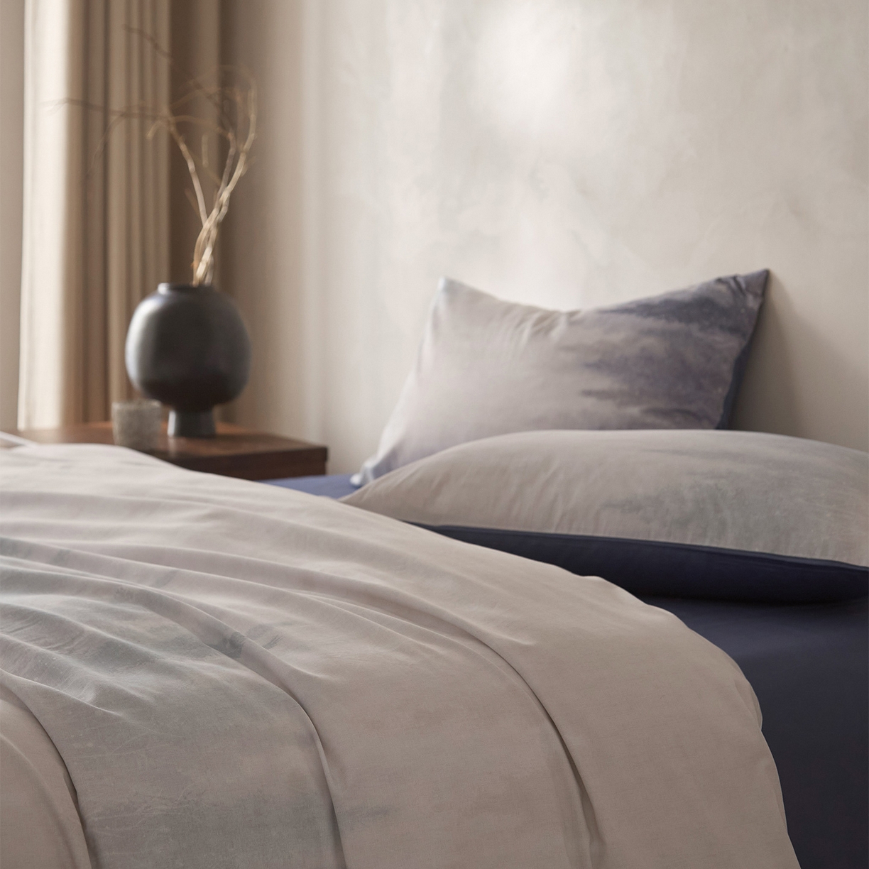 91家纺网 家纺一手货源 找家纺 （总）ONE TWO ONE 121 2026新款专版数码印花100s长绒棉纯棉全棉床上用品四件套-魔法城堡-蓝